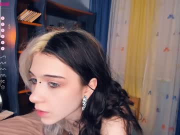latina cam girl deliaderrick image #4448365