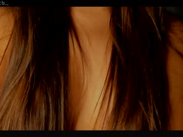 latina cam girl emilybatee image #3715925