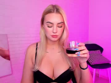 latina cam girl 8a8y_nura image #761637