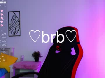 latina cam girl small_blondee image #2537883