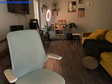 latina cam girl doubedeesarai image #1792843