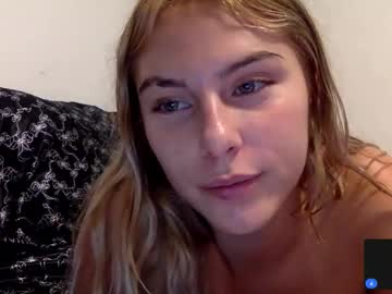 latina cam girl loljill image #4721044