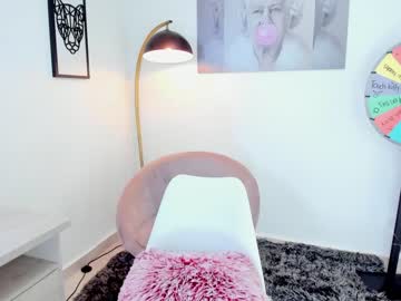 latina cam girl missniley image #3166431