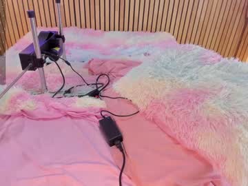 latina cam girl little_effy18 image #4291203