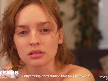 latina cam girl marymoody image #3096259