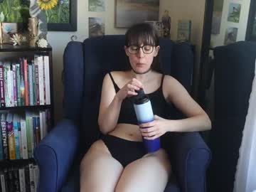 latina cam girl ellynaomi image #4237514