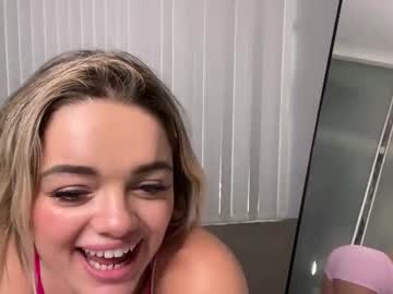 molllyyx latina cam