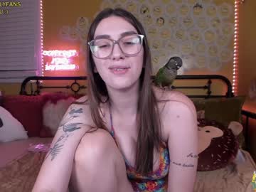 latina cam girl daydreamur_gurl image #431237