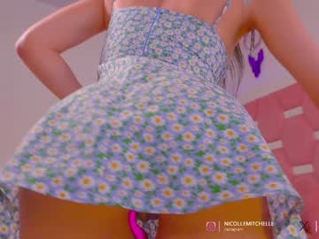 latina cam girl nicolle_mitchelle image #4618879