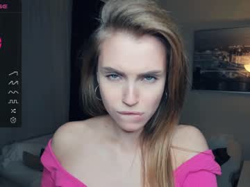 latina cam girl _wild_orchid_ image #3691479