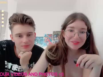 latina cam couple alicekaneky_xx image #1366013