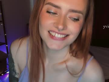 latina cam girl _yvie_ image #815040