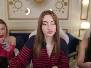 latina cam couple kira0541 image #4209260