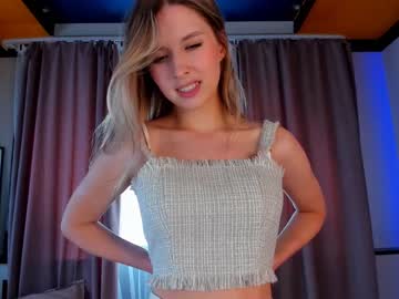 latina cam girl milablush image #2578573
