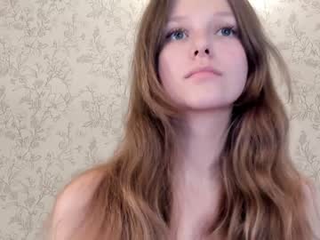 latina cam girl alainaestrada image #3656810