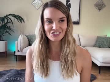 latina cam girl phoenix_taylor image #4610183