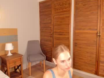 latina cam girl kellanflowers image #3499550