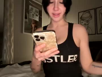 latina cam girl allieerex image #4172559