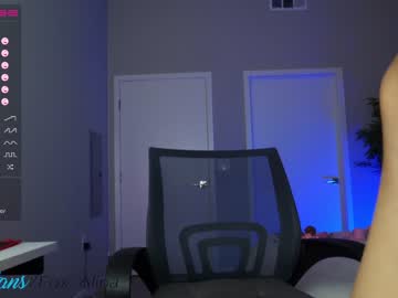 latina cam girl fox_alina image #3345292