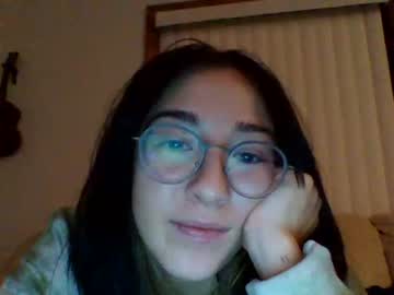 latina cam girl _sexylittleslutt image #2302601