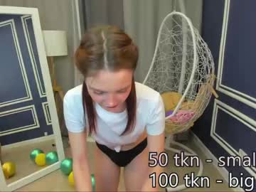 latina cam girl carly_coy image #1951230