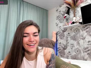 latina cam girl joconda image #995564