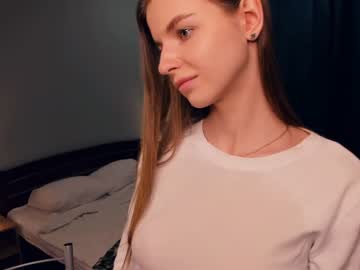 latina cam girl lusty_miss_di image #4454514