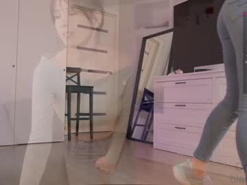 latina cam girl _blackbee_ image #1009325