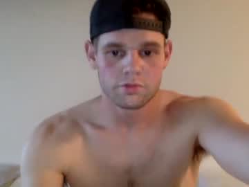 latina cam man peteypipez image #3138634