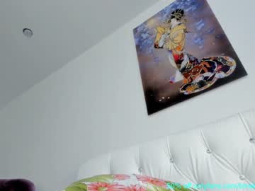 latina cam girl _timeless_paradox image #562268