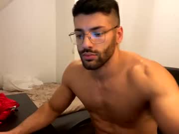 latina cam man rogan1604 image #534992