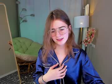 latina cam girl zlata_luna image #318542
