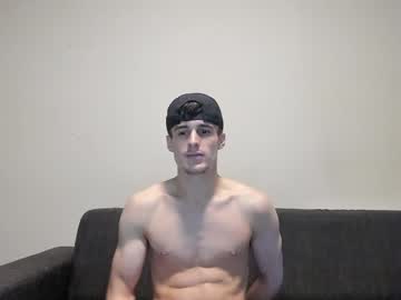 latina cam man skinnyguywithbigd image #4499450