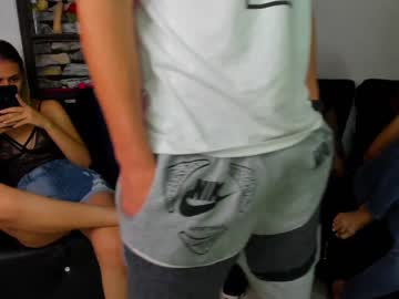 latina cam couple little_daphne image #731660