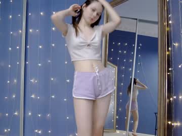 latina cam girl kriskras__ image #2579132