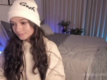 latina cam girl melaniewood image #2225466