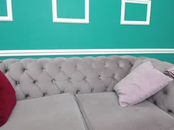 latina cam girl adelewilson__ image #384031