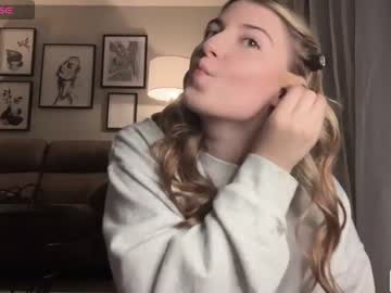 latina cam girl fantasyella image #3475378