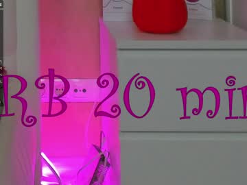 latina cam girl maaarynip image #337067