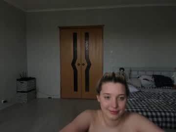 latina cam girl belle_ellie image #3141676