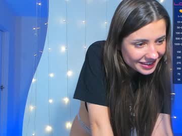 latina cam girl stiflers_mum image #927570