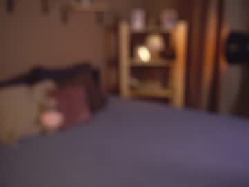 latina cam girl cuteelsa_ image #3752064