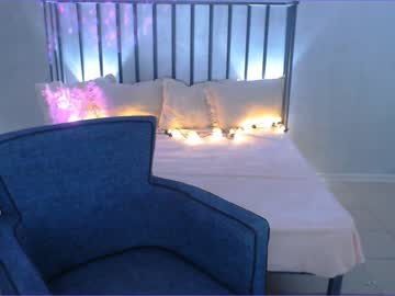 latina cam girl juliabeng1 image #2389303