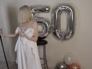 latina cam girl oliviabr0wn image #2202142