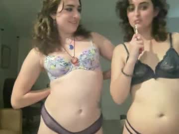 latina cam couple fairydust444 image #4679267