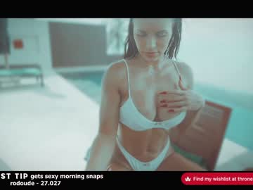 latina cam girl rougeoud image #3803848
