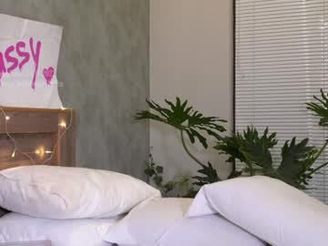 latina cam girl _deepthroatgalactica image #1916021