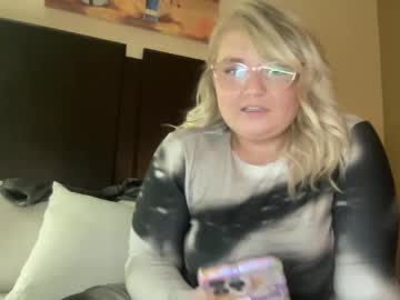latina cam girl kkbunnyy image #4725781