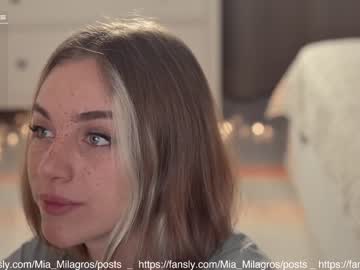 latina cam girl mia_milagros image #1798462