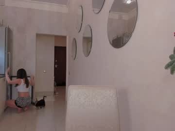 latina cam girl strawberry_donut image #442521